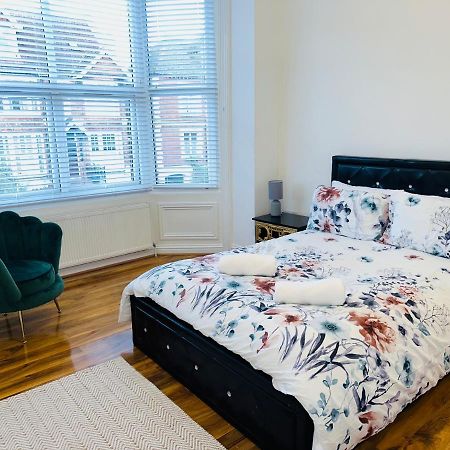 Newly Refurbished Two Bedrooms Flat St Leonards-on-Sea Eksteriør bilde