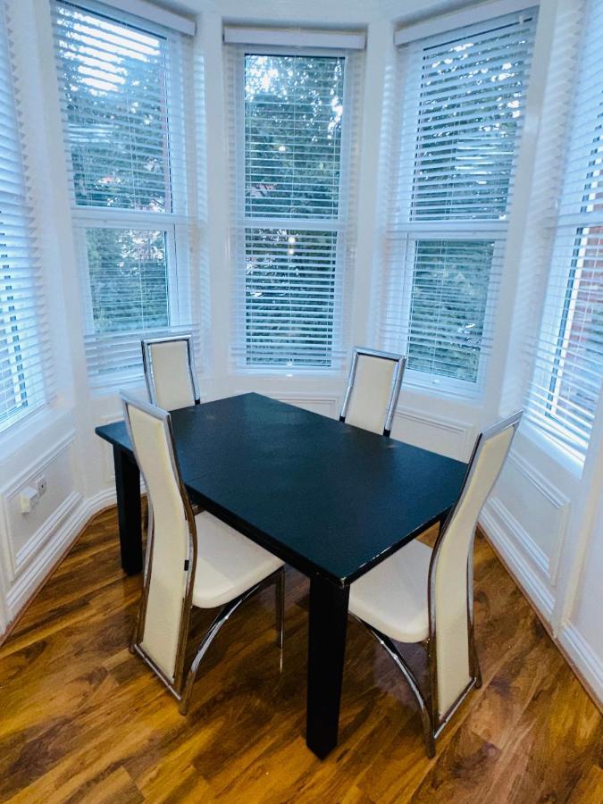 Newly Refurbished Two Bedrooms Flat St Leonards-on-Sea Eksteriør bilde