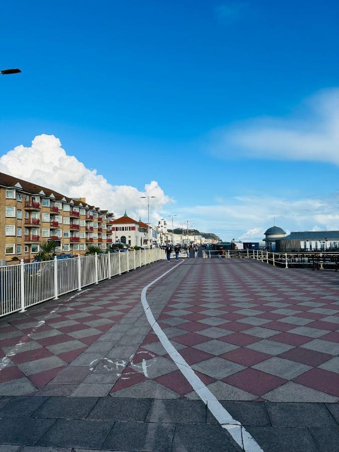Newly Refurbished Two Bedrooms Flat St Leonards-on-Sea Eksteriør bilde
